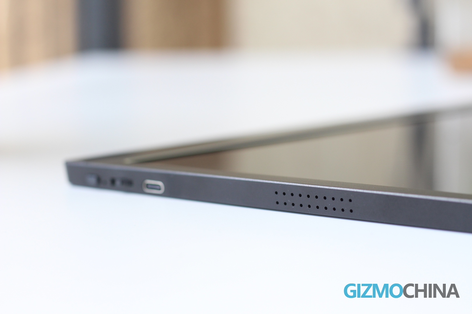 Recensione del monitor portatile Lepow 13 