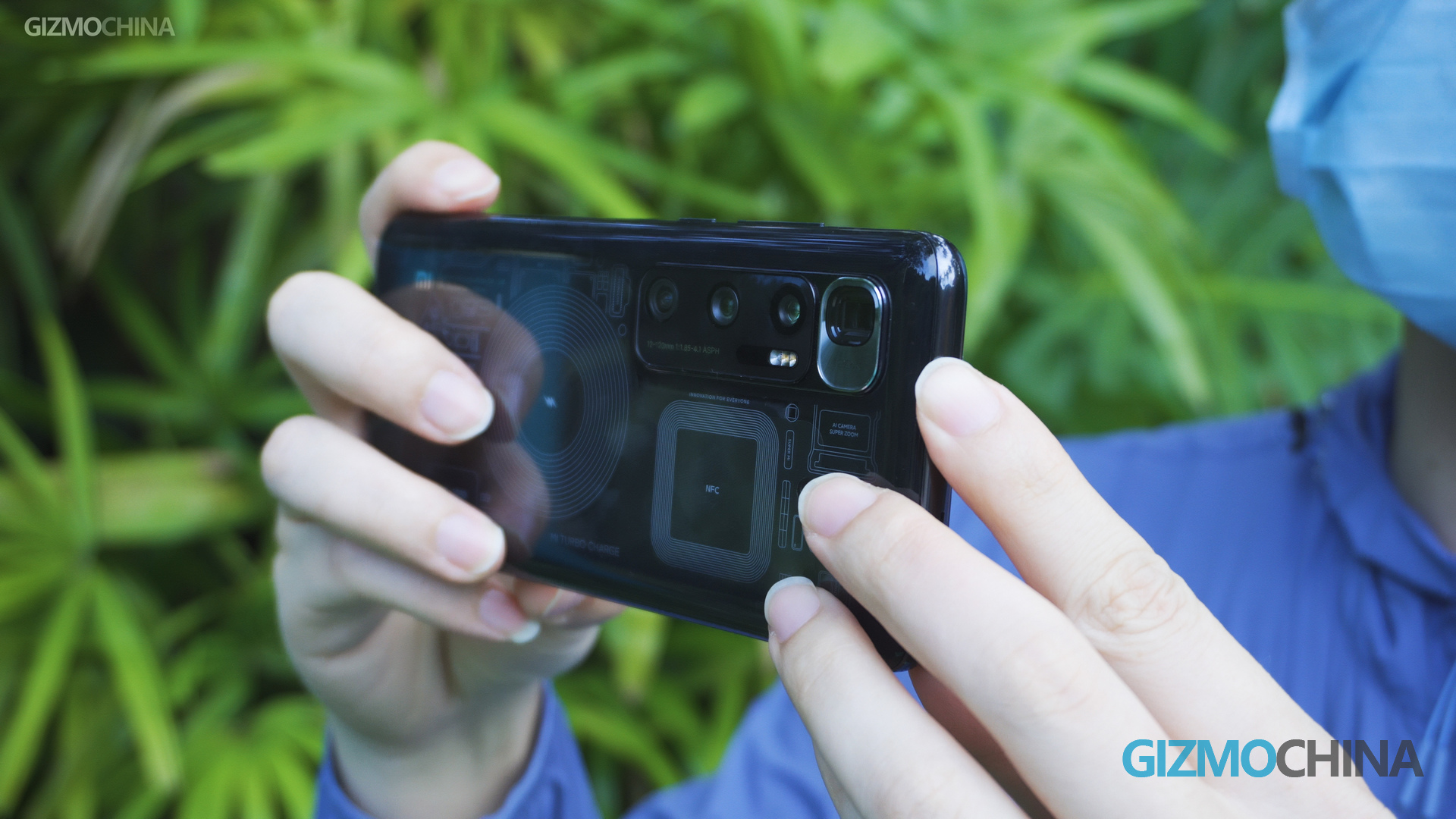 Xiaomi Mi 10 fotocamere Ultra Review in primo piano 